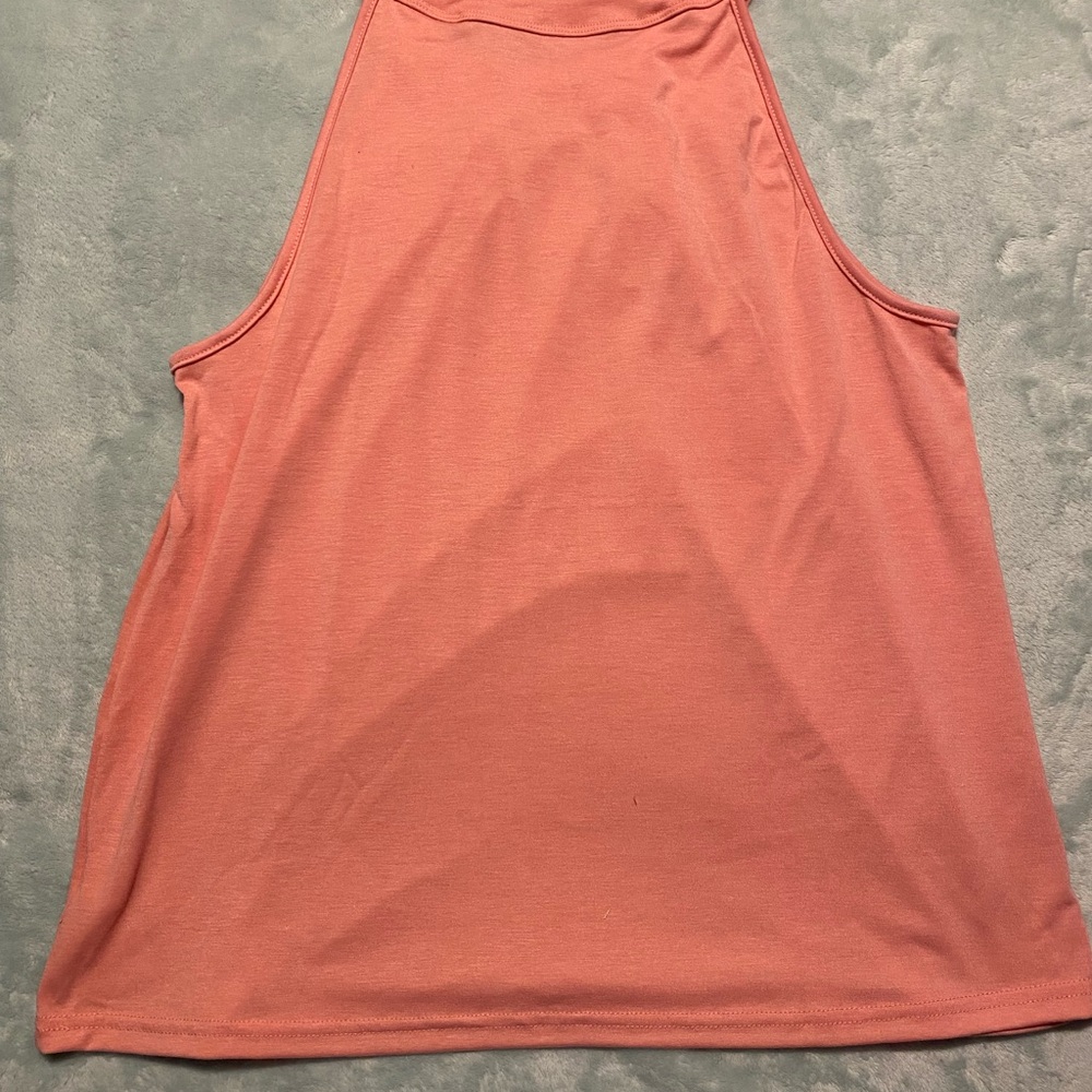 Pink and Gray Pleated Tank Tops with Blouses Style - Picture 3 of 10